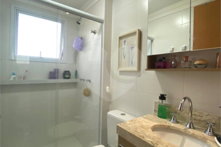 Apartamento à venda com 2 quartos, sendo 1 suíte,  em Jardim Califórnia, Jacareí, SP