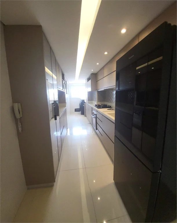Apartamento à venda com 3 quartos, sendo 1 suíte,  em Jardim Vazani, São Paulo, SP