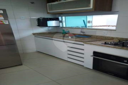 Casa à venda com 2 quartos em Campo Grande, Rio de Janeiro, RJ