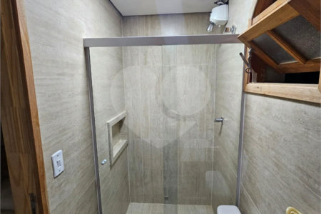 Casa à venda com 6 quartos, sendo 4 suítes, no condomínio Alpes D Ouro, Bom Jesus dos Perdões - SP