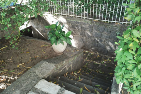Casa à venda com 5 quartos, sendo 3 suítes, no condomínio Vilarejo, Rio de Janeiro - RJ