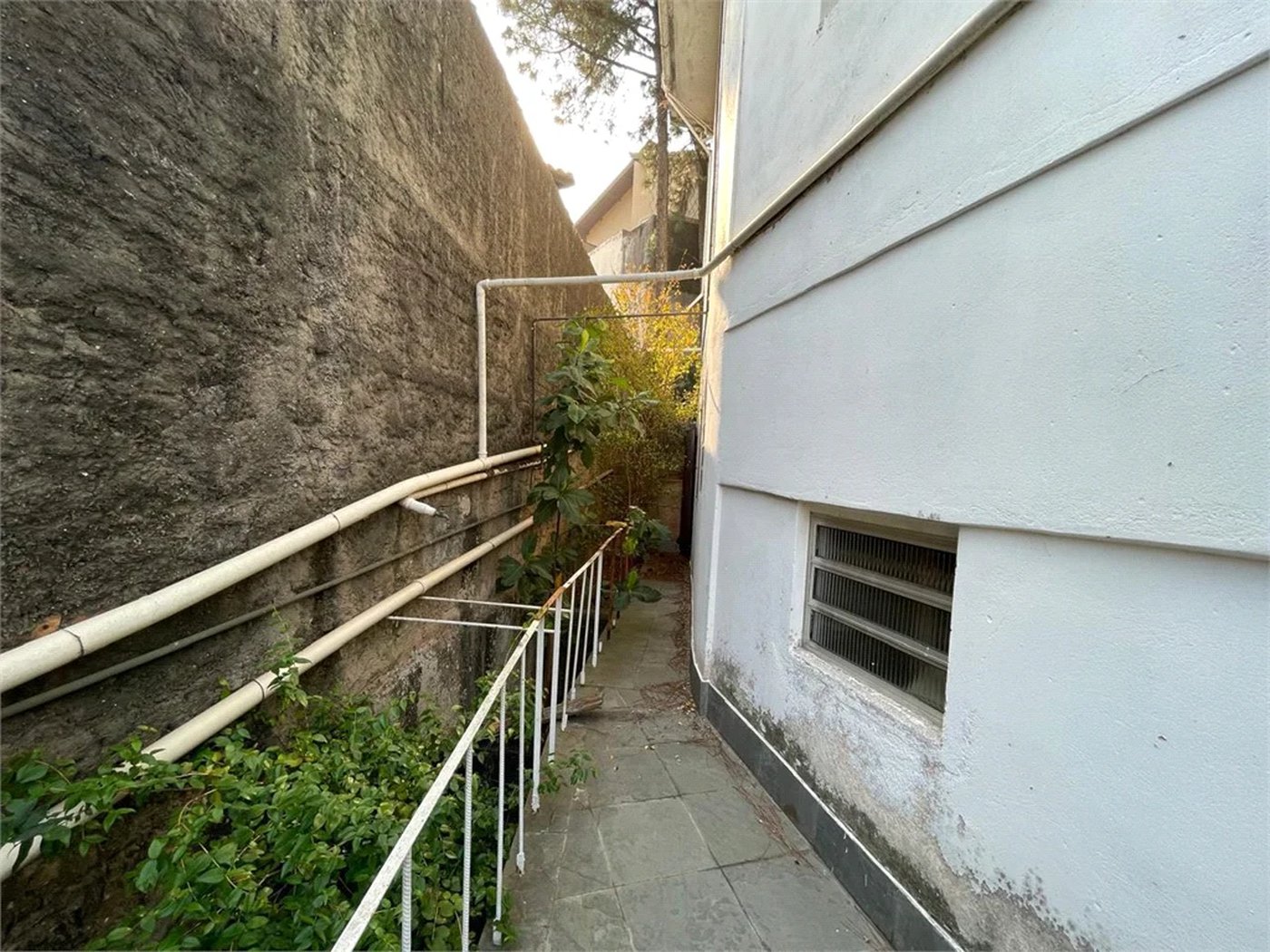 Casa à venda com 3 quartos, sendo 1 suíte, em Jardim Panorama, São Paulo, SP