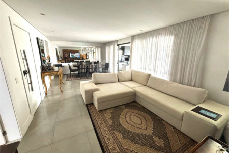 Apartamento à venda com 3 suítes em Granja Julieta, São Paulo, SP