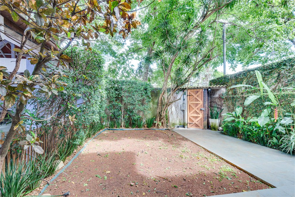 Casa à venda com 2 suítes em Alto da Boa Vista, São Paulo, SP