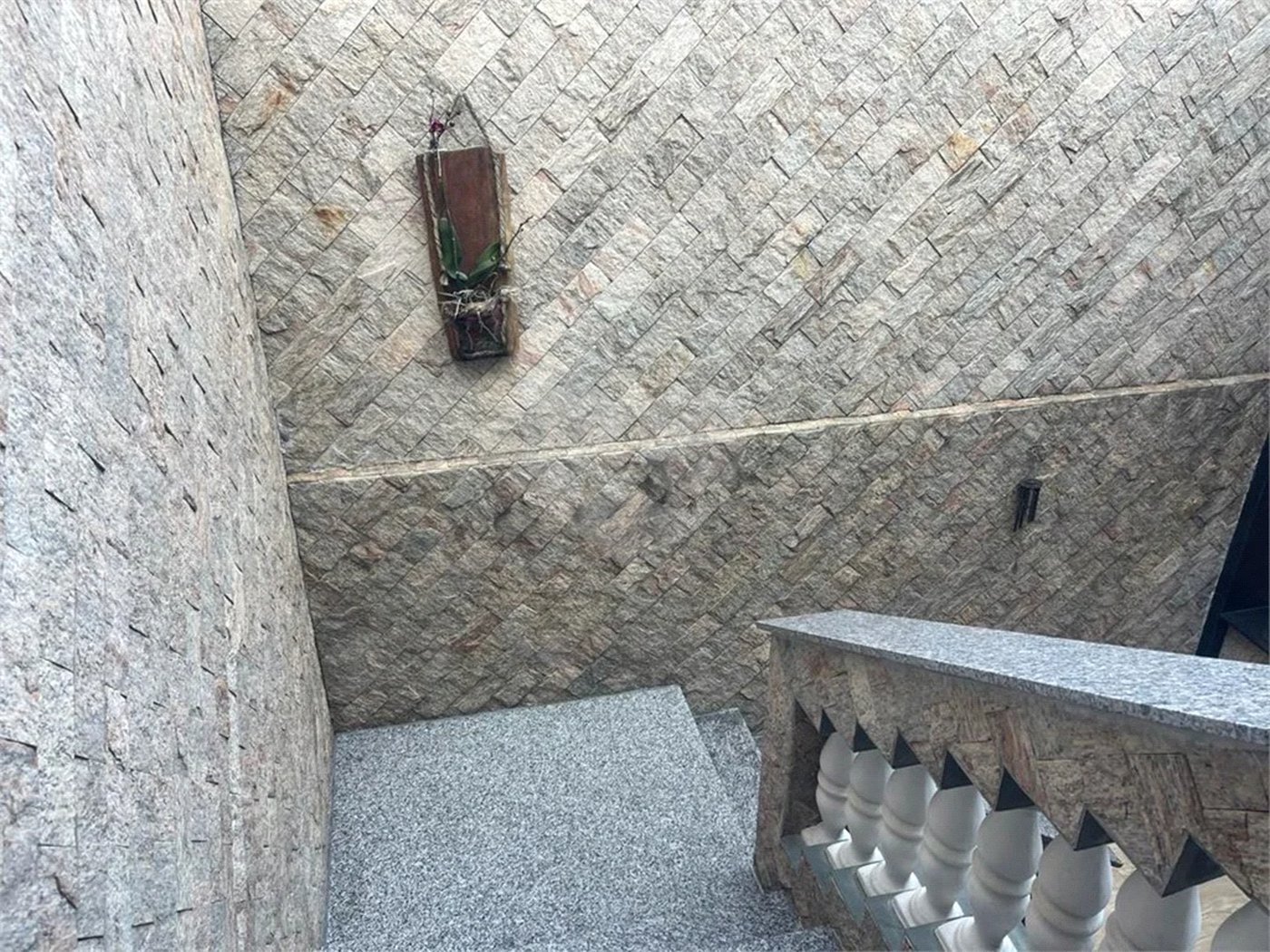 Casa à venda com 3 quartos, sendo 1 suíte, em Parque Vitória, São Paulo, SP