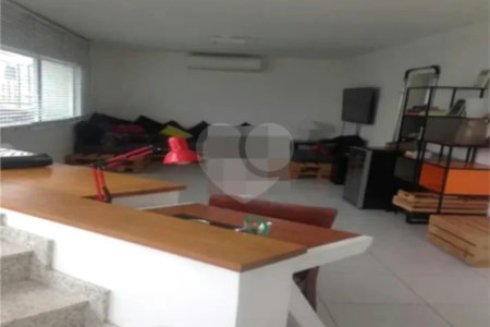 Duplex à venda com 3 suítes em Higienópolis, São Paulo, SP