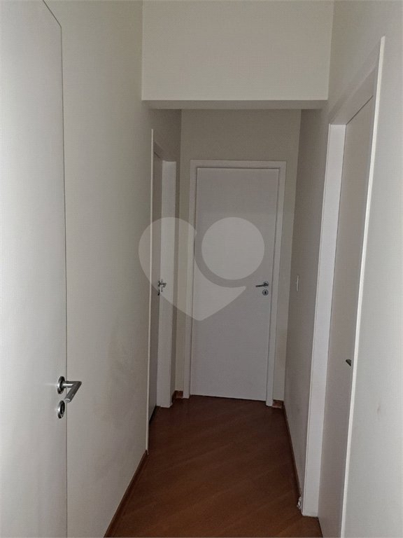 Apartamento à venda com 3 suítes em Sítio São José, Suzano, SP
