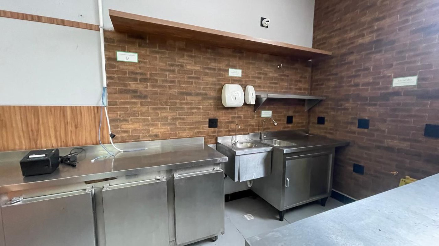 Loja para alugar, 380 m² por R$ 21.640,01/mês - Centro - São Vicente/SP