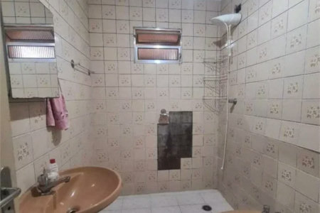 Casa à venda com 4 quartos, sendo 1 suíte, em Jardim Trussardi, São Paulo, SP