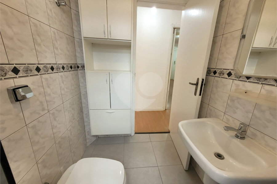 Apartamento à venda com 2 quartos em Vila Madalena, São Paulo, SP