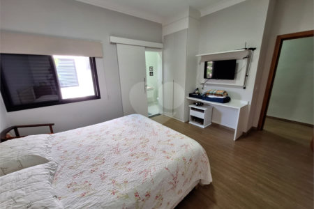 Casa à venda com 3 suítes no condomínio Village Ipanema, Araçoiaba da Serra - SP