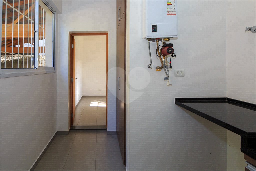 Casa Térrea à venda com 3 quartos, sendo 1 suíte, em Alto da Boa Vista, São Paulo, SP