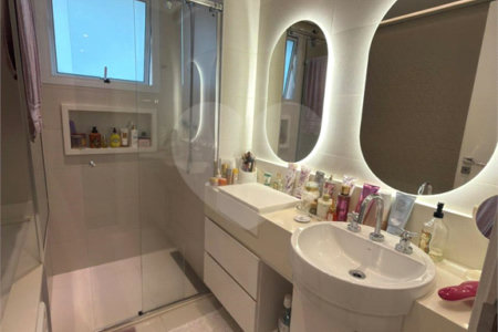 Apartamento à venda com 3 suítes em Santa Teresinha, São Paulo, SP