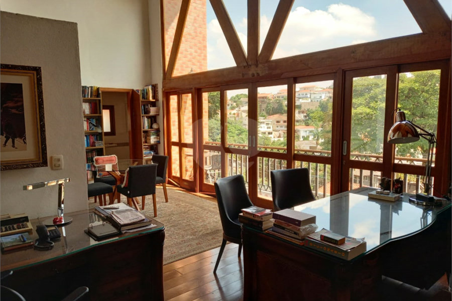 Casa à venda com 5 quartos, sendo 4 suítes,  em Santana, São Paulo, SP