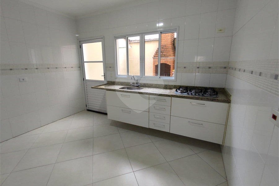 Sobrado à venda com 3 suítes em Vila Mazzei, São Paulo, SP