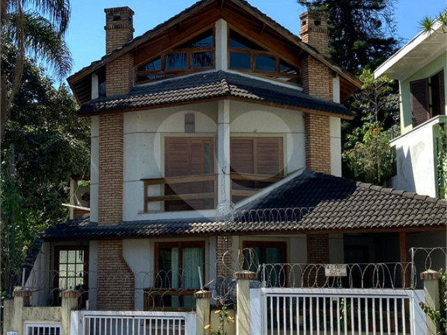 Casa à venda com 3 quartos, sendo 1 suíte,  em Tremembé, São Paulo, SP
