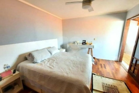 Casa à venda com 5 quartos, sendo 3 suítes, em Jardim Ester, São Paulo, SP