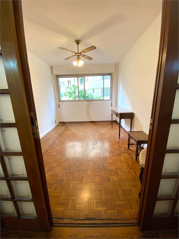 Apartamento à venda ou para alugar com 4 quartos, sendo 1 suíte, em Itaim Bibi, São Paulo, SP