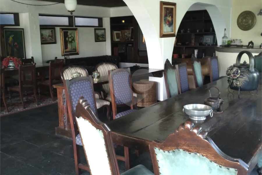 Casa à venda com 5 quartos, sendo 3 suítes, em Serra da Cantareira, Mairiporã, SP