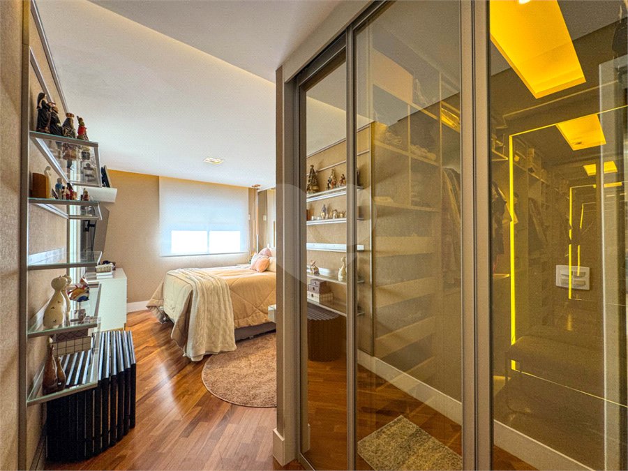 Apartamento à venda com 3 suítes em Brooklin, São Paulo, SP