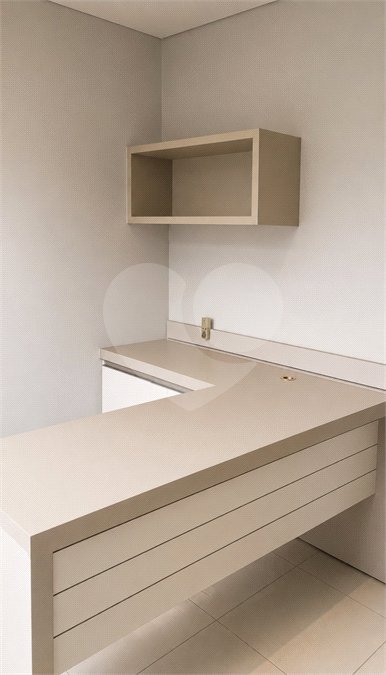 Casa à venda com 3 quartos, sendo 1 suíte,  no condomínio Maison Vert, Várzea Grande - MT
