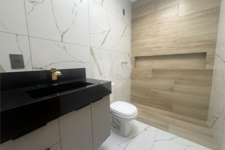 Casa à venda com 3 quartos, sendo 1 suíte, no condomínio Residencial Villagio Wanel, Sorocaba - SP