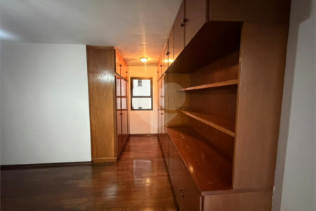 Apartamento à venda com 3 suítes em Água Fria, São Paulo, SP