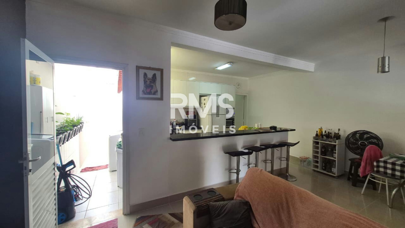 Casa à venda com 3 quartos, sendo 1 suíte,  em São Luiz, Itu, SP