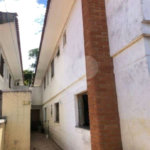 Sobrado à venda com 4 quartos, sendo 3 suítes, em Vila Irmãos Arnoni, São Paulo, SP