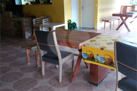 Chácara à venda com 3 quartos no Centro, Nazaré Paulista, SP