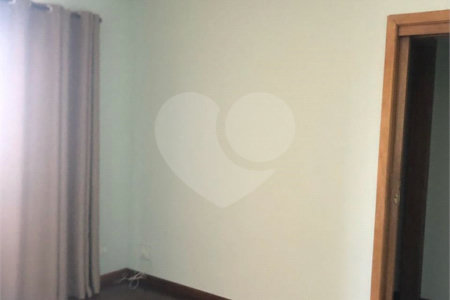 Apartamento à venda com 3 quartos, sendo 1 suíte,  em Perdizes, São Paulo, SP
