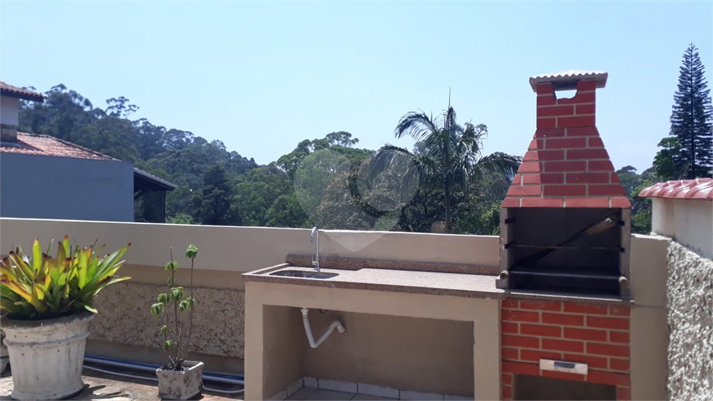 Sobrado à venda com 4 suítes em Tremembé, São Paulo, SP