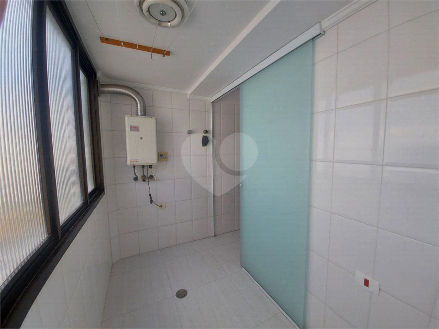 Apartamento à venda com 3 quartos, sendo 1 suíte, em Sumaré, São Paulo, SP