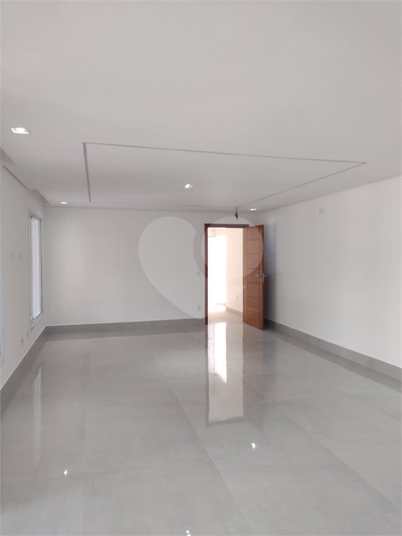 Casa à venda com 4 suítes no condomínio Estância Marambaia, Vinhedo - SP