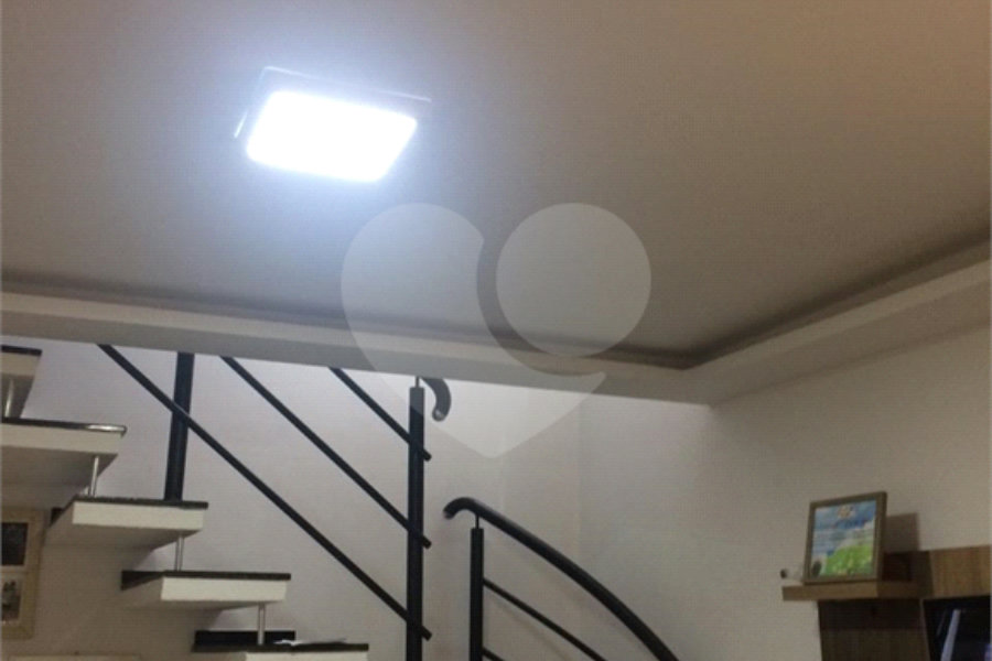 Casa à venda com 3 quartos, sendo 1 suíte, em Jardim Adriana, Guarulhos, SP