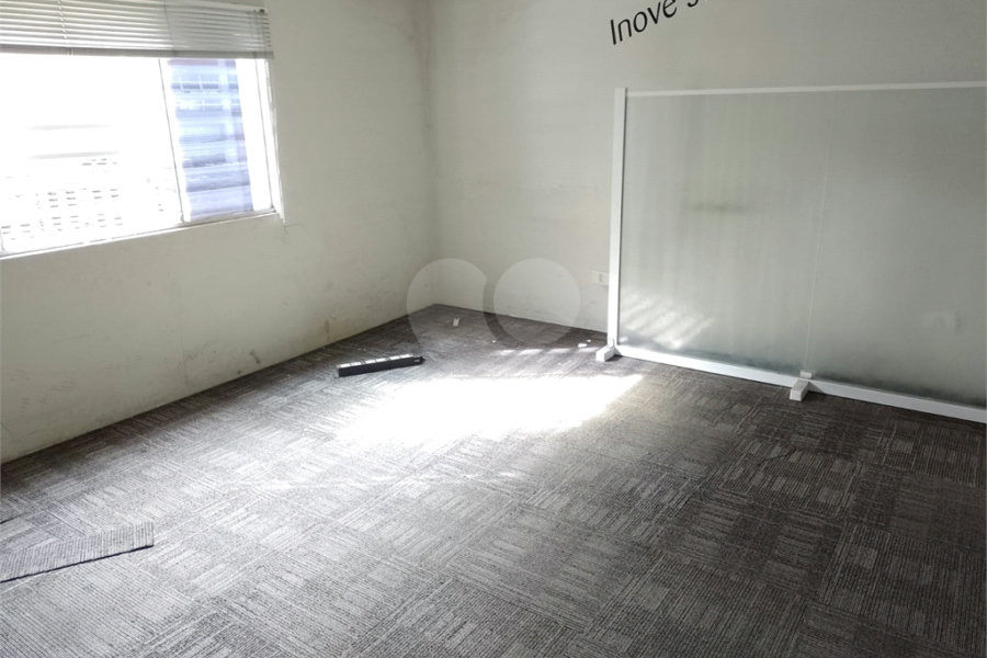 Sobrado à venda com 3 quartos, sendo 1 suíte, em Vila Guilherme, São Paulo, SP