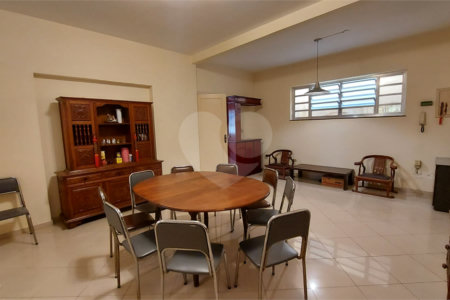 Casa à venda com 4 quartos, sendo 3 suítes, em Jardim Luzitânia, São Paulo, SP
