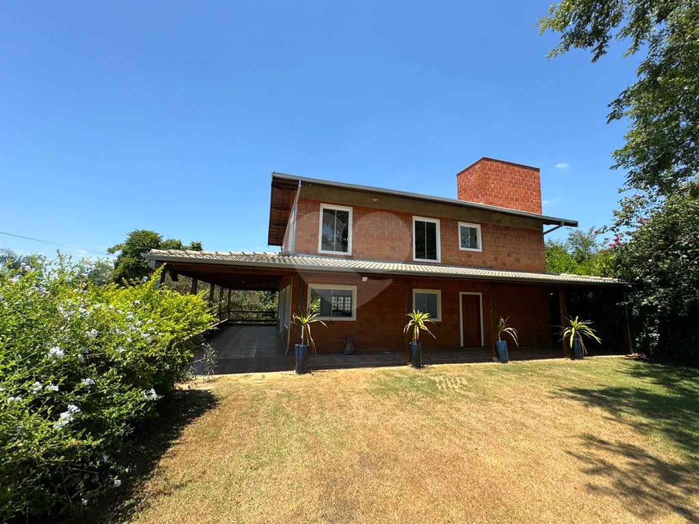 Sítio à venda com 3 quartos, sendo 1 suíte, em Jardim dos Laranjais, Indaiatuba, SP