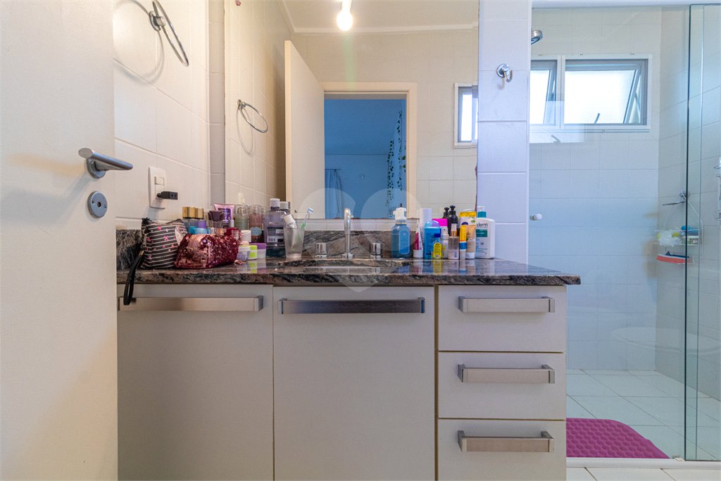 Casa à venda com 4 suítes no condomínio Vila das Acacias, São Paulo - SP