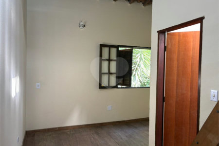 Sobrado à venda com 3 quartos, sendo 2 suítes, em Vila Correa, Ferraz de Vasconcelos, SP