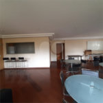 Apartamento à venda com 3 quartos, sendo 1 suíte, em Campo Belo, São Paulo, SP