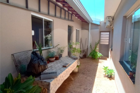 Casa à venda com 3 quartos no Centro, Itapetininga, SP