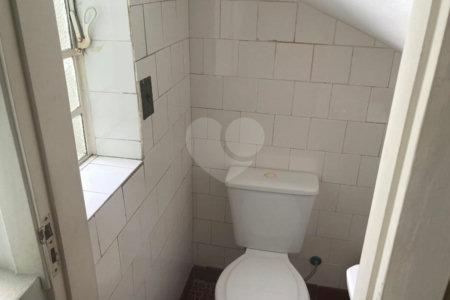 Casa à venda com 3 quartos em Vila Ipojuca, São Paulo, SP