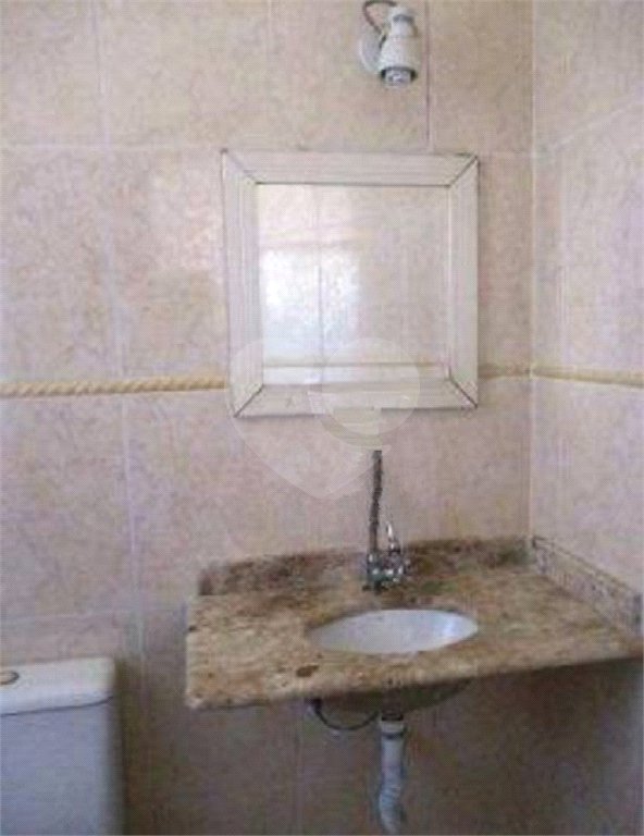 Casa à venda com 3 quartos, sendo 1 suíte, em Vila Nova Carolina, São Paulo, SP