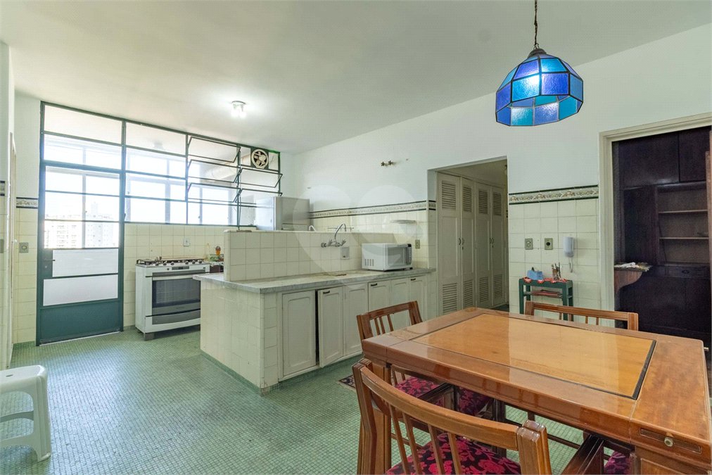 Apartamento à venda ou para alugar com 3 quartos, sendo 1 suíte, em Consolação, São Paulo, SP