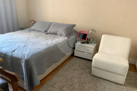 Apartamento à venda com 3 quartos em Moema, São Paulo, SP