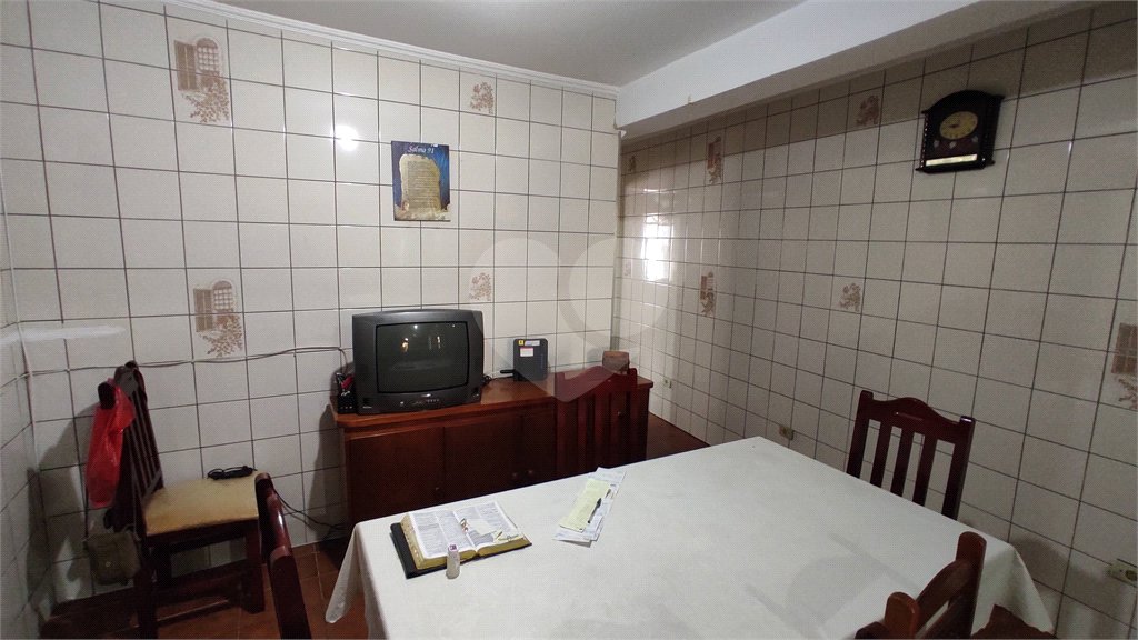 Sobrado à venda com 3 quartos, sendo 1 suíte, em Tremembé, São Paulo, SP