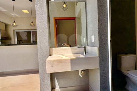 Casa à venda com 4 quartos, sendo 1 suíte,  no condomínio Villagio Milano, Sorocaba - SP