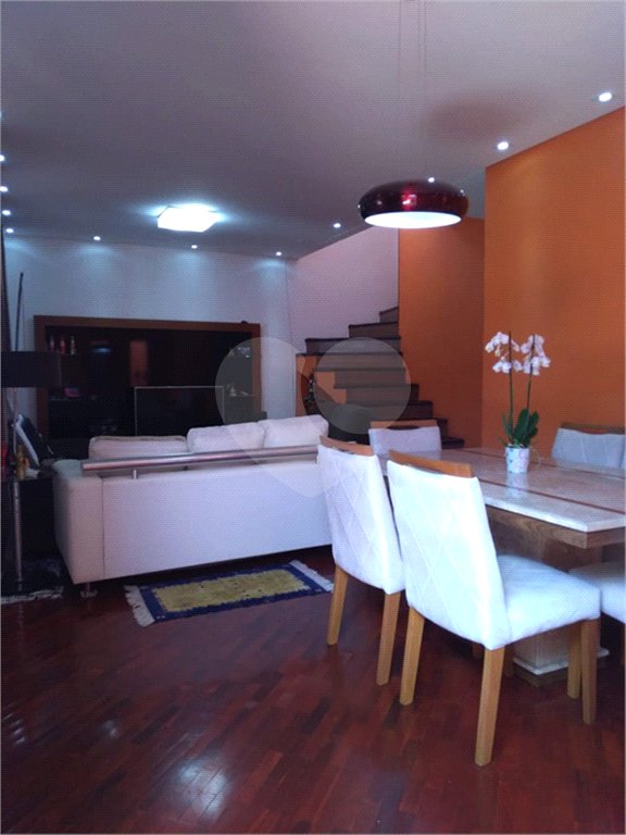 Sobrado à venda com 3 quartos, sendo 1 suíte, em Vila Mariza Mazzei, São Paulo, SP