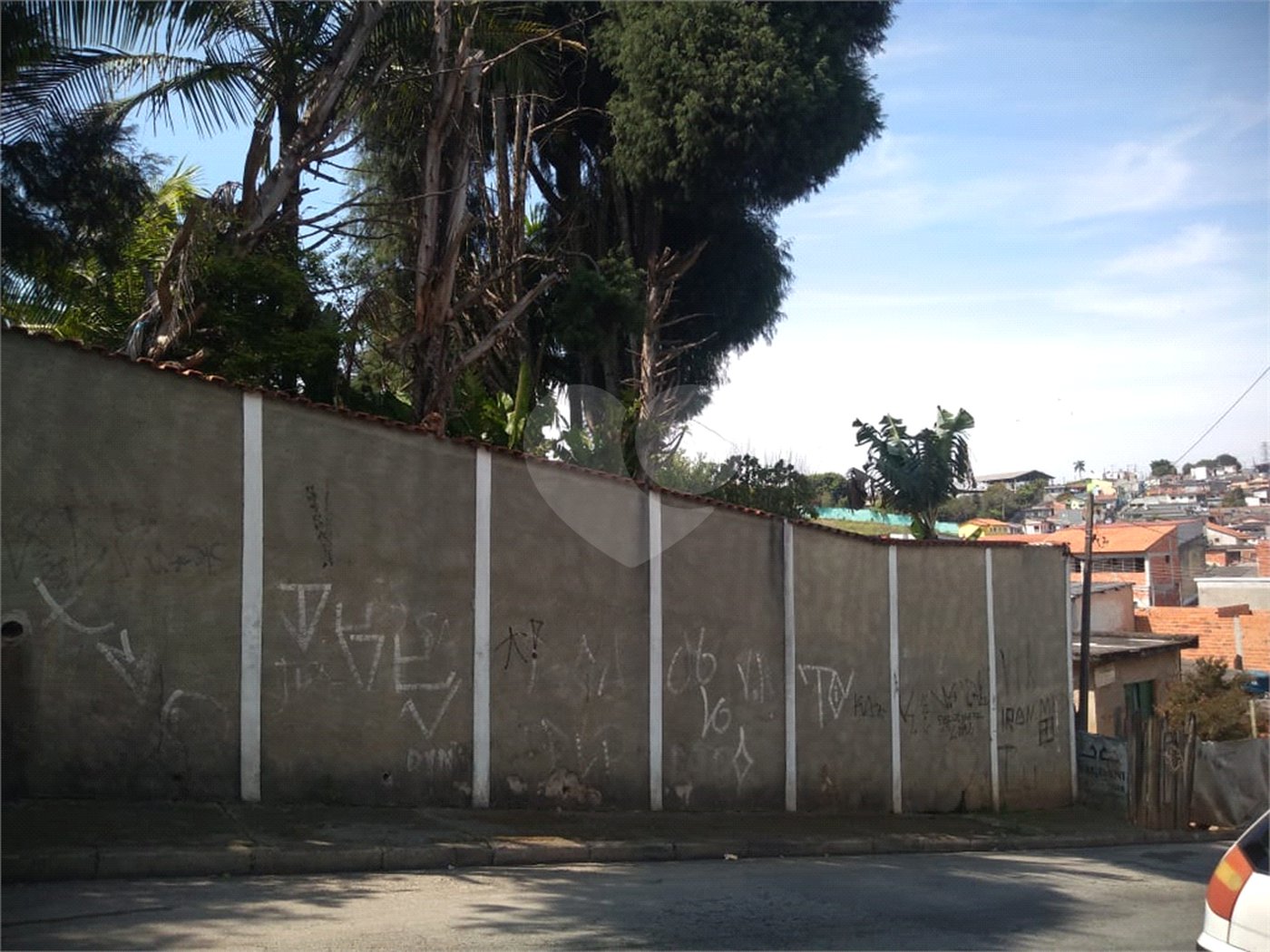 Casa à venda com 3 quartos, sendo 1 suíte,  em Vila Oliveira, Mogi das Cruzes, SP